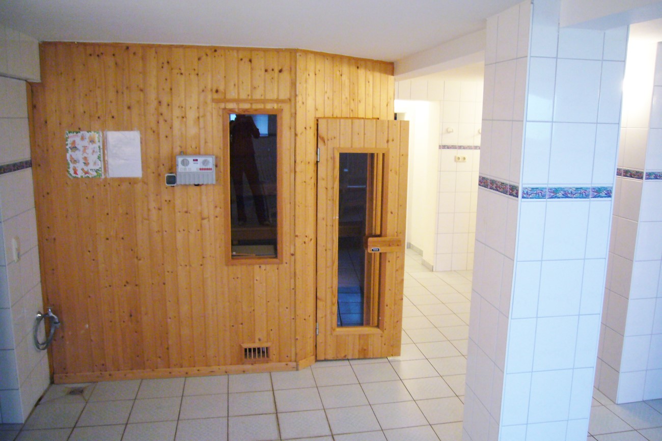 Strandvilla Glückspilz Unterkunft Bellevue Ostseebad Binz Ostseeinsel Rügen Sauna im Haus