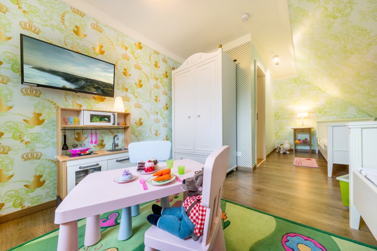 Haus Landblick in Lubkow auf der Insel Rügen Fewo Landlady - Kinderzimmer mit TV